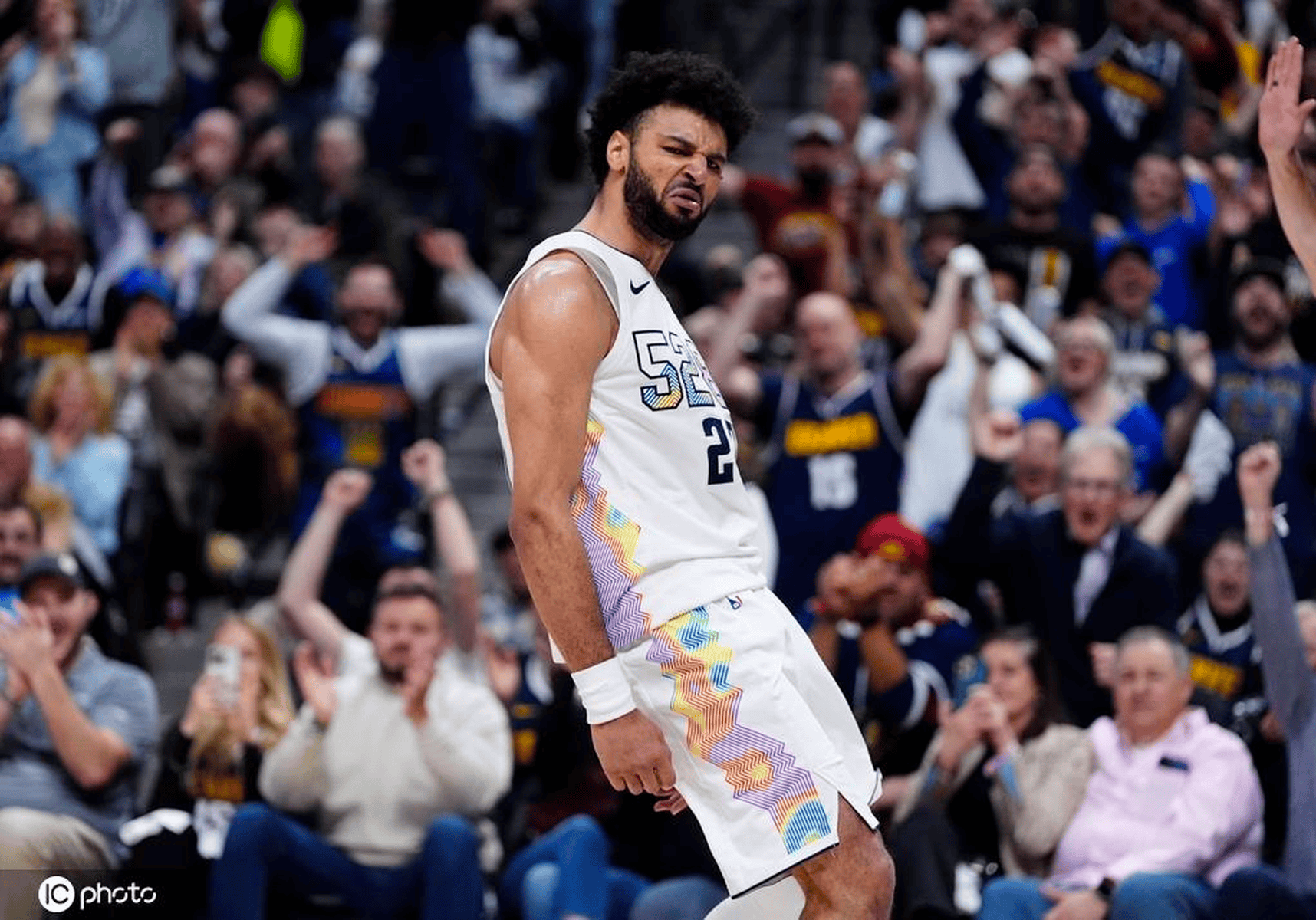 KAIYUN-穆雷迎来十赛季出色发挥，TES观众热烈欢呼！的简单介绍