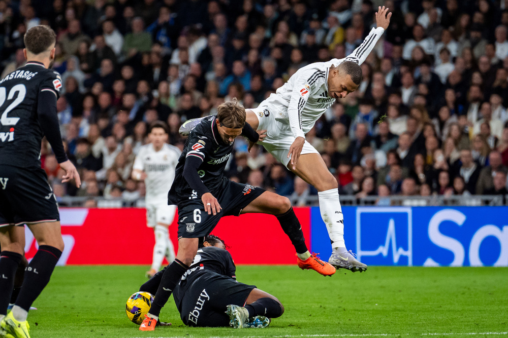 开云- 莱万多夫斯基十佳球 